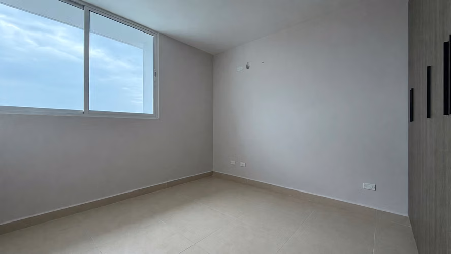 Apartamento en alquiler en la 12 de Octubre - Imagen 7