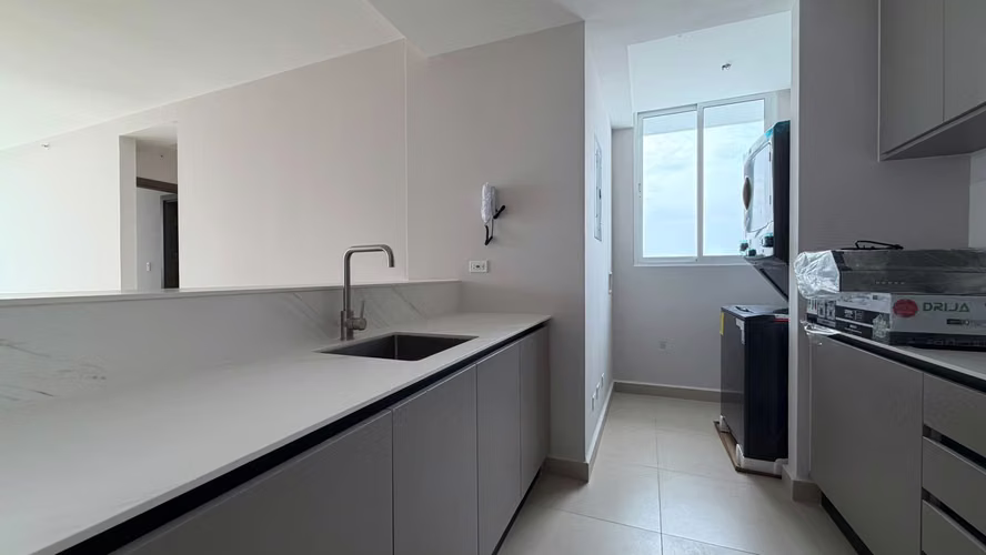 Apartamento en alquiler en la 12 de Octubre - Imagen 4