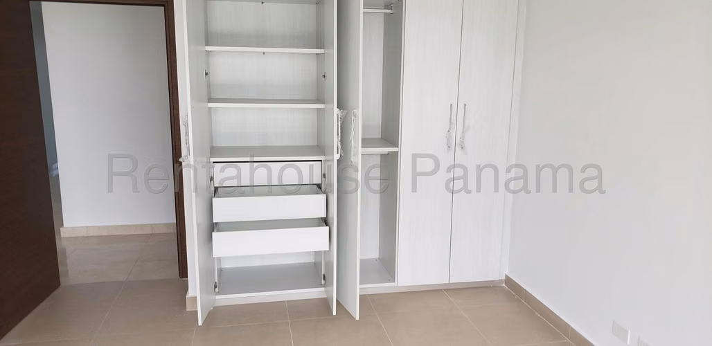 VENDO. Apartamento en Ph Parklane en Costa del Este 273m2 - Imagen 18