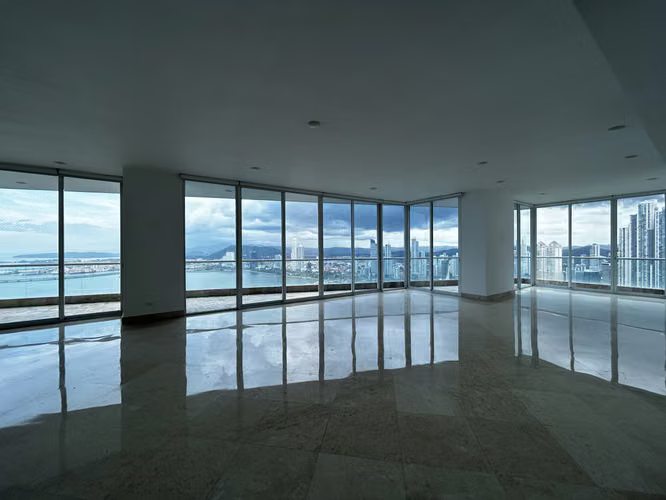 APARTAMENTO EN ALQUILER EN PH THE POINT PAITILLA CON LINEA BLANCA G.S - Imagen 5