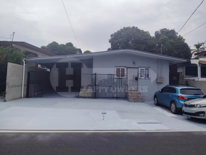 Sale of commercial house in Club X, Bethania. SAR