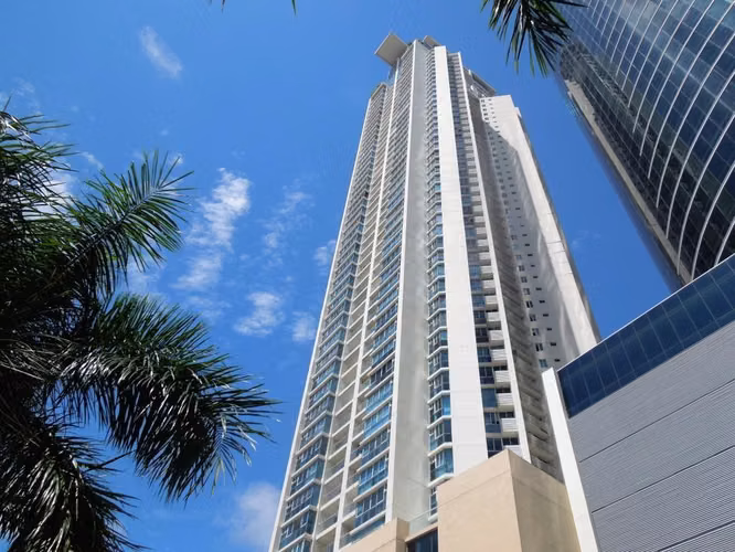 VENDO. Apartamento en Ph Country Club en costa del Este. 203m2