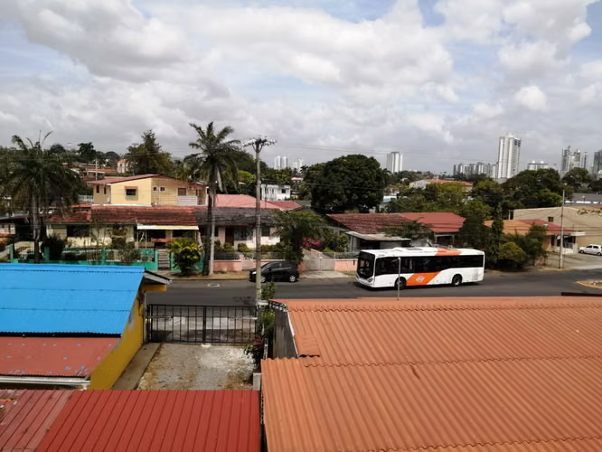 CUARTO BETANIA SOLO $215 MES - Imagen 17