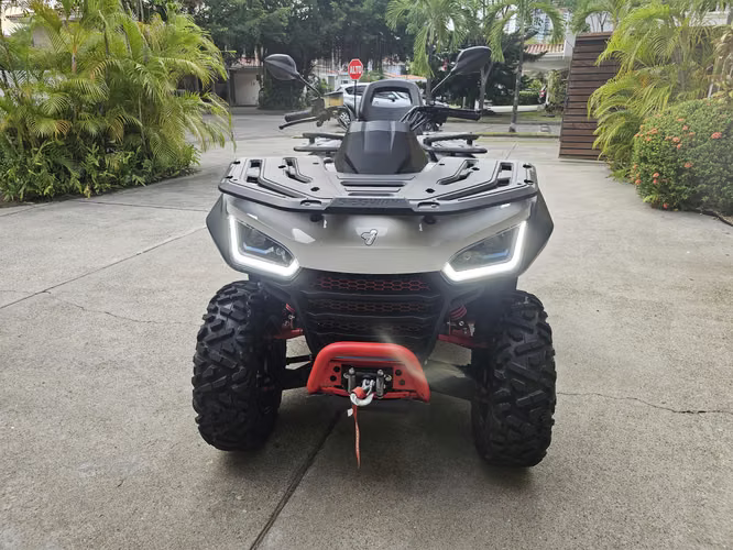 4 Wheel Segway Snarler AT6 570cc 2022