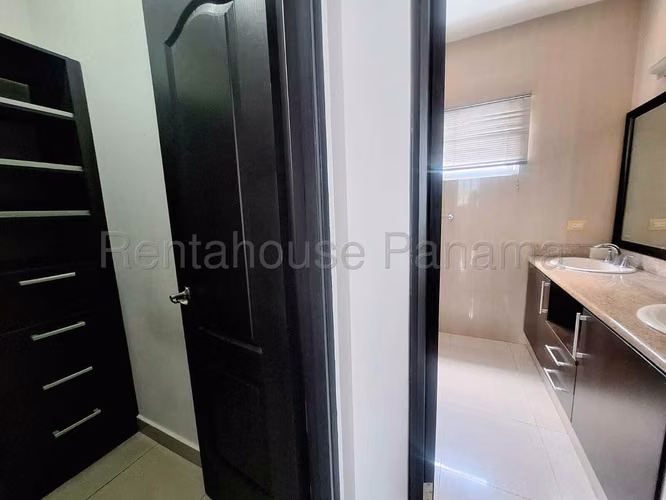 Se Vende Apartamento en San Francisco LA26-8685 - Imagen 16