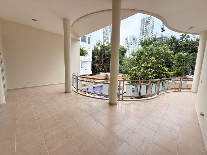 Alquiler – Casa Comercial o Residencial, 1,200 m² - Imagen 16