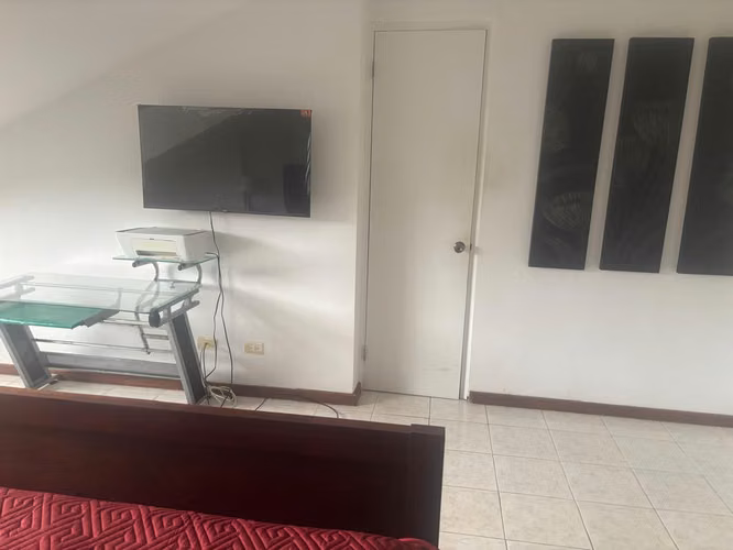 ALQUILER APARTAMENTO EN ALBROOK PARK