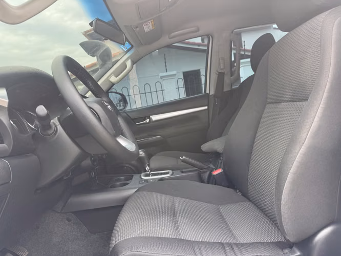 Toyota Hilux 2023 AUTOMATICA