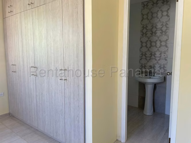 VENTA DE CASA EN CHORRERA ABS - Imagen 11