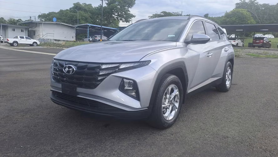 HYUNDAI TUCSON 2024