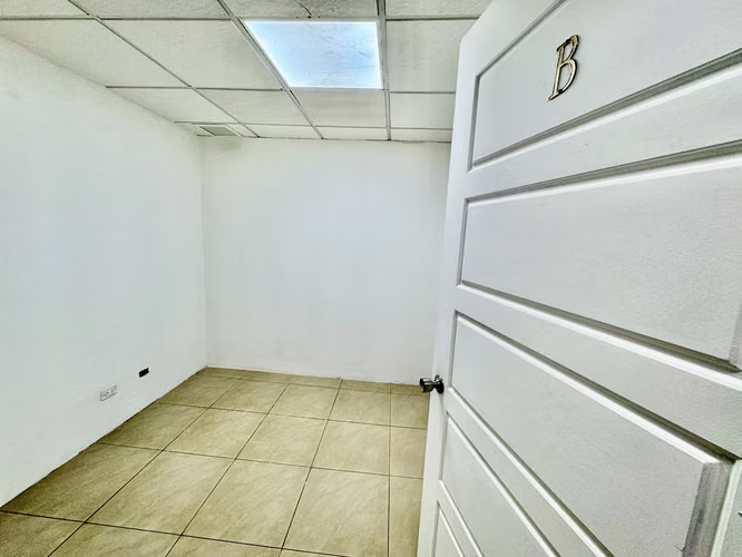 Your office in Paitilla · All inclusive · Plaza Paitilla · 6B