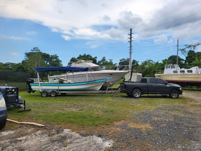 Venta de bote - Imagen 1