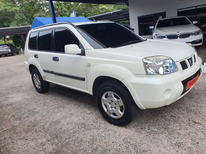 NISSAN X-TRAIL 2011 4X4
