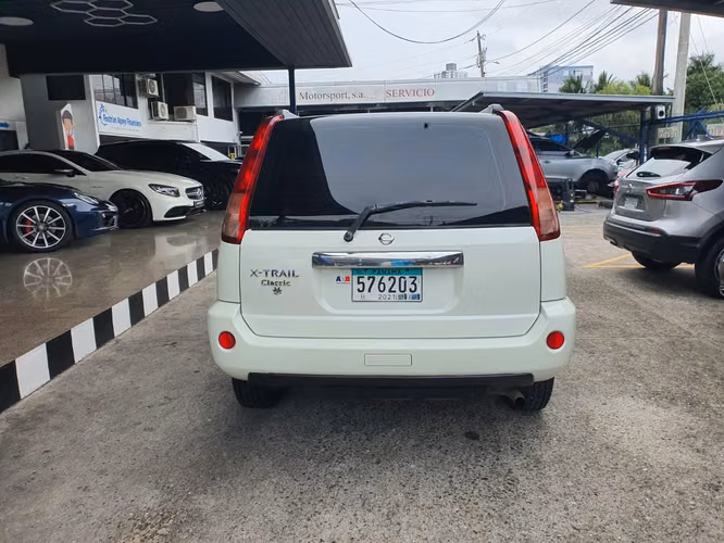 NISSAN X-TRAIL 2011 4X4