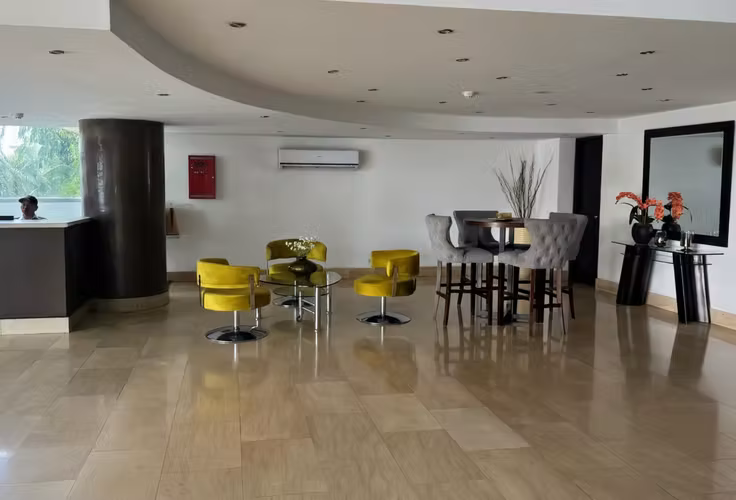 PH Ecco Tower; alquilo 2 recámaras, 2 baños +cbe + muy cerca hospital san fernando, la loma - Imagen 5