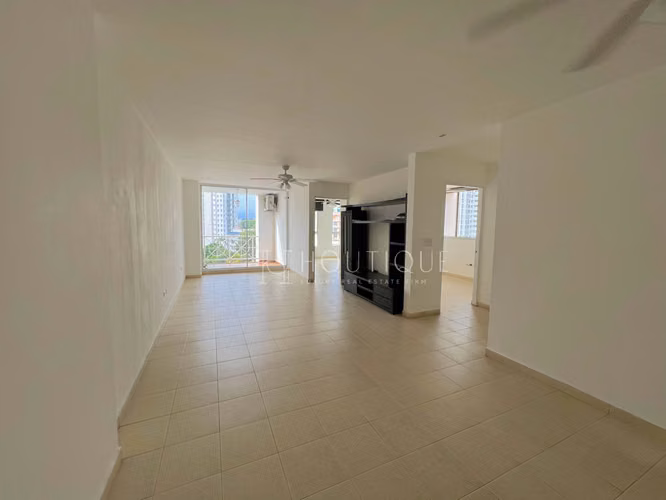 Venta de Apartamento en El Cangrejo – PH Plaza 77 - Imagen 4