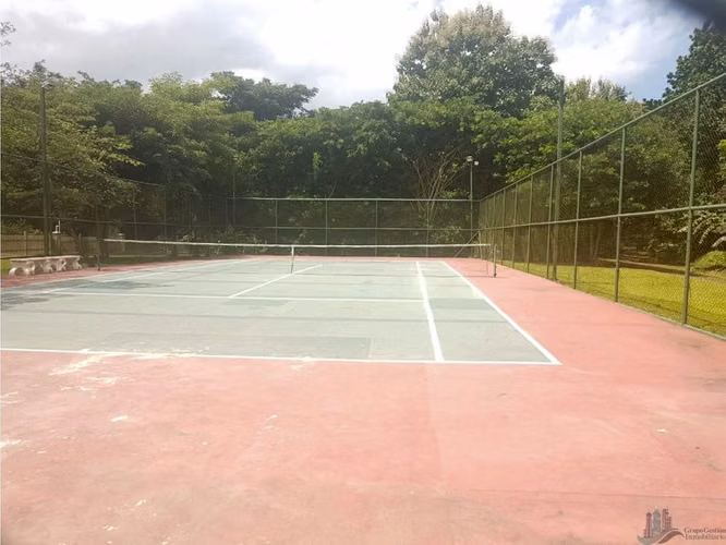 VENTA CASA EN EMBASSY GARDENS CON PISCINA EN CLAYTON 4 REC 550M2 - Imagen 18