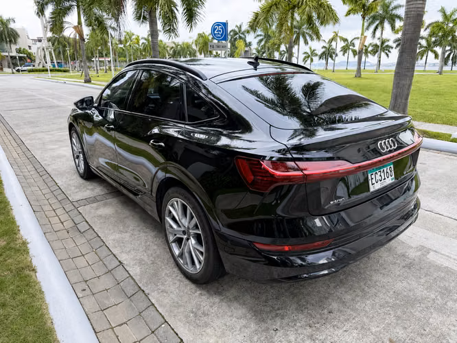 VENDO AUDI E-TRON