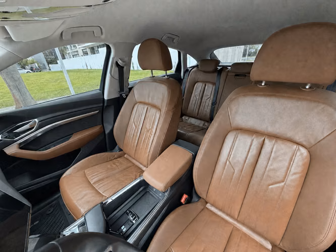 VENDO AUDI E-TRON