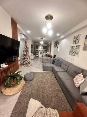 Sale of Apartment in El Crajo 25LBR10139