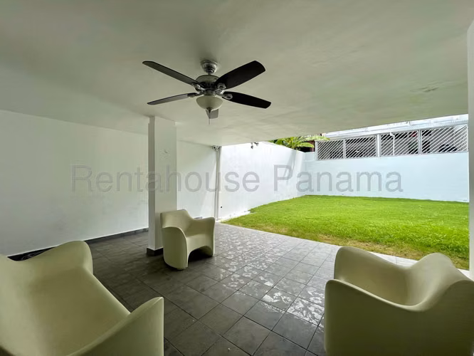 VENTA DE CASA EN OBARRIO  - Calle 61