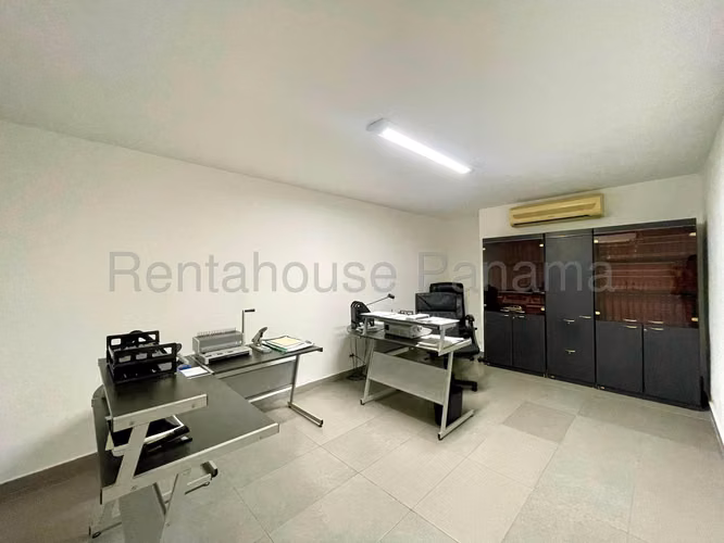 VENTA DE CASA EN OBARRIO  - Calle 61