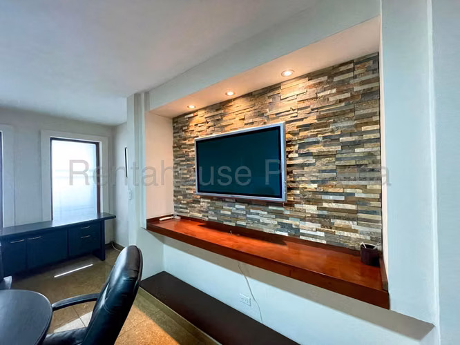 VENTA DE CASA EN OBARRIO  - Calle 61