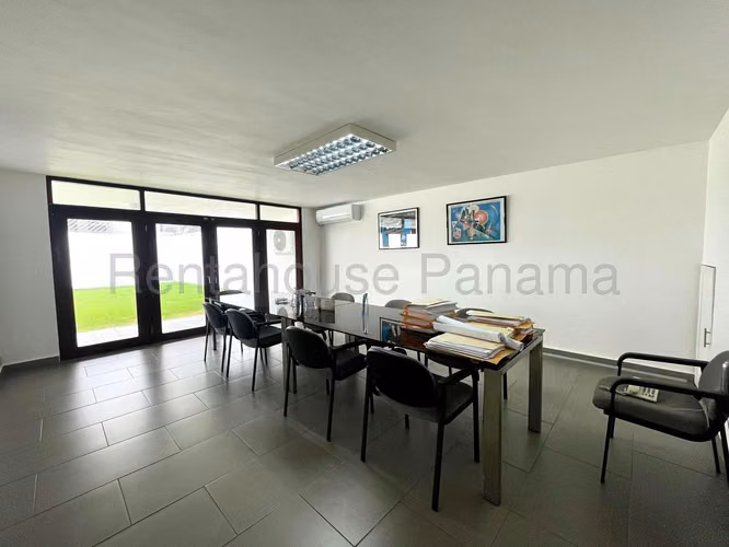 VENTA DE CASA EN OBARRIO  - Calle 61