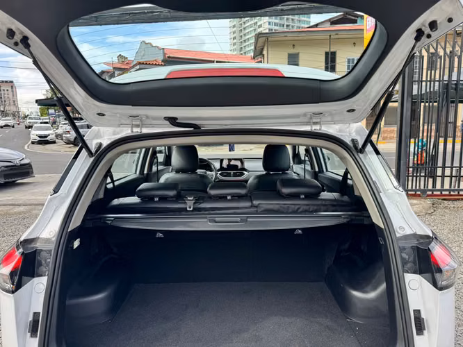 CHEVROLET GROOVE 2023 TECHO PANORAMICO FULL EXTRAS - Imagen 17
