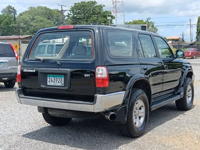 Toyota 4RUNNER 2002 Turbo Diesel