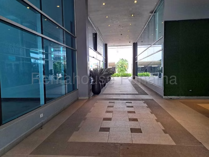 Local Comercial en Alquiler en Costa del Este YM - Imagen 12