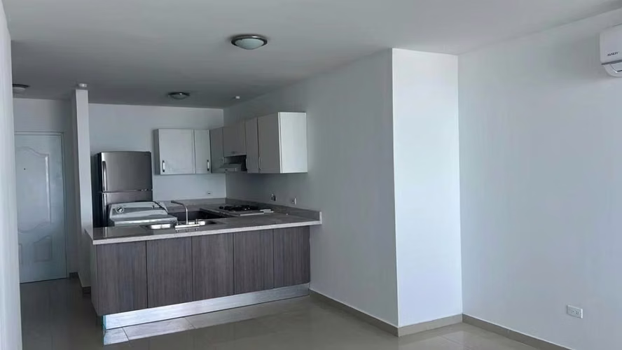 Alquiler en Coco del Mar | Vista al Mar Piso Alto ($1,200) - Imagen 6