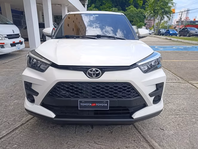 TOYOTA RAIZE 2024 AUTOMATICO - Imagen 3