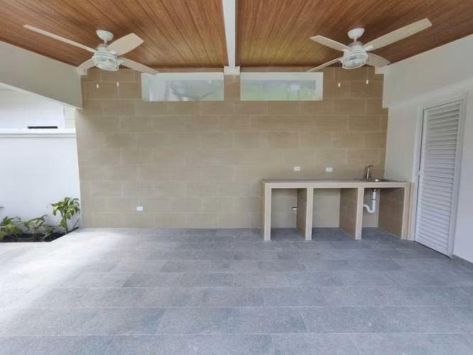 COSTA SUR / EXCLUSIVO / CASA REMODELADA / PISCINA PROPIA / 3 REC - Imagen 5