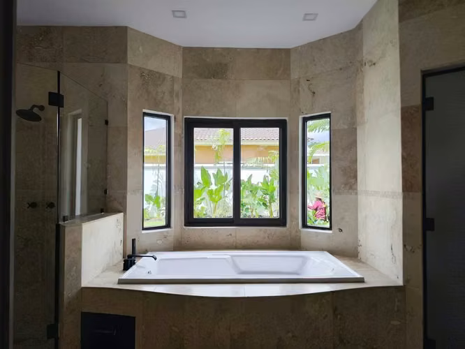COSTA SUR / EXCLUSIVO / CASA REMODELADA / PISCINA PROPIA / 3 REC - Imagen 13