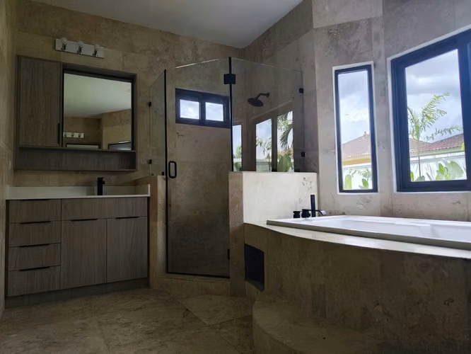 COSTA SUR / EXCLUSIVO / CASA REMODELADA / PISCINA PROPIA / 3 REC - Imagen 15