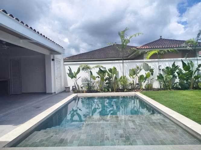 COSTA SUR / EXCLUSIVO / CASA REMODELADA / PISCINA PROPIA / 3 REC - Imagen 6