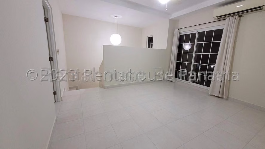 Venta de Casa en Quinta de Versalles -  Gran Terraza - 27GP902 - Imagen 4