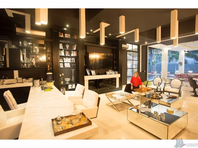 ALQUILER MANSION CON PISCINA EN COSTA DEL ESTE 5 RECAMARAS 1200M2 - Imagen 3