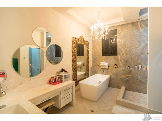 ALQUILER MANSION CON PISCINA EN COSTA DEL ESTE 5 RECAMARAS 1200M2 - Imagen 18