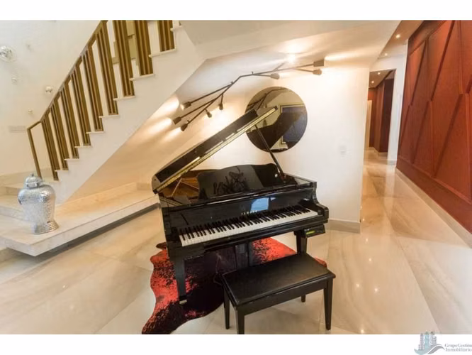 ALQUILER MANSION CON PISCINA EN COSTA DEL ESTE 5 RECAMARAS 1200M2 - Imagen 7