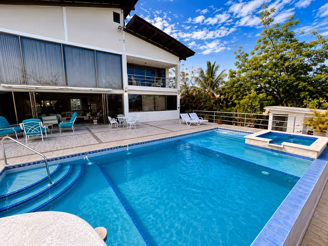  Casa de Playa en Venta | Punta Barco  - Imagen 2