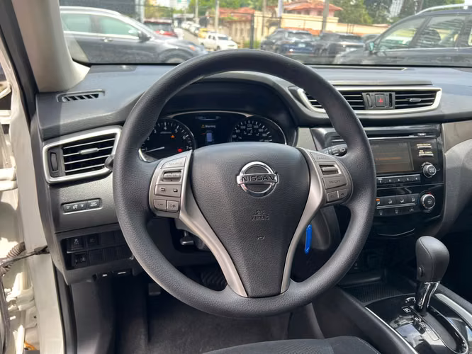 NISSAN X-TRAIL SUPER AUTOS ACEPTAMOS TRADE IN - Imagen 9