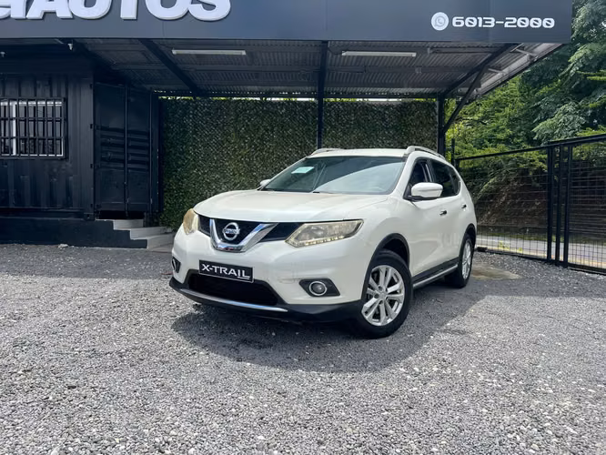 NISSAN X-TRAIL SUPER AUTOS ACEPTAMOS TRADE IN