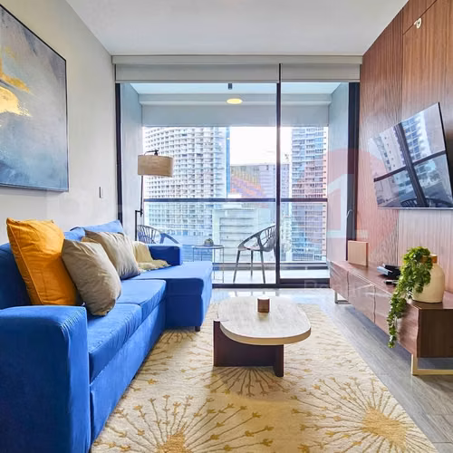 APARTAMENTO EN VENTA EN AVENIDA BALBOA – PH NUOVO ARMANI – TOTALMENTE AMOBLADO – VISTA AL MAR - Imagen 3