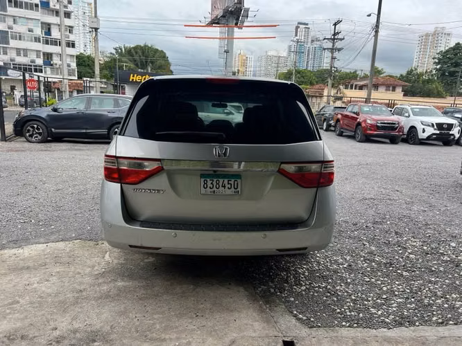 HONDA ODYSSEY SUPER AUTOS ACEPTAMOS TRADE IN - Imagen 6