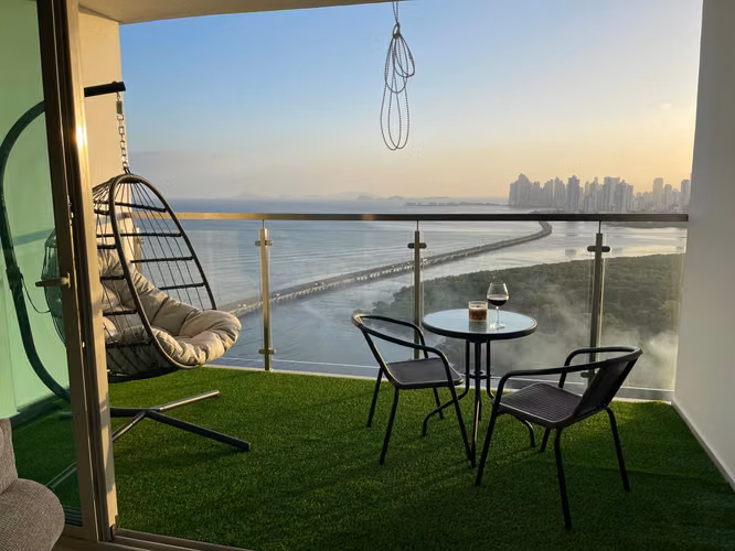 Alquiler de Apartamento en Costa del Este, PH Bali