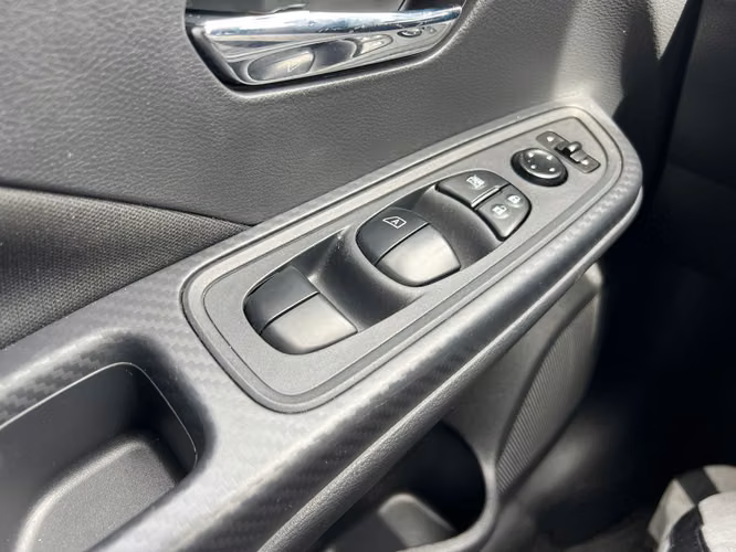 NISSAN VERSA SUPER AUTOS ACEPTAMOS TRADE IN - Imagen 15