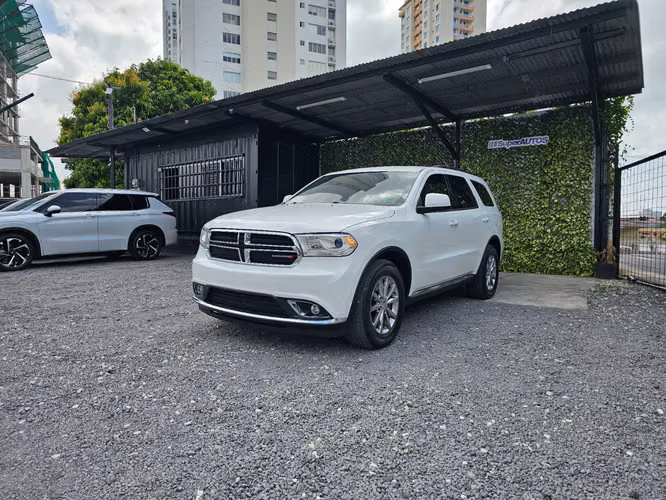 DODGE DURANGO SUPER AUTOS ACEPTAMOS TRADE IN