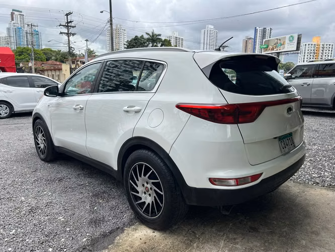 KIA SPORTAGE  SUPER AUTOS ACEPTAMOS TRADE IN - Imagen 3